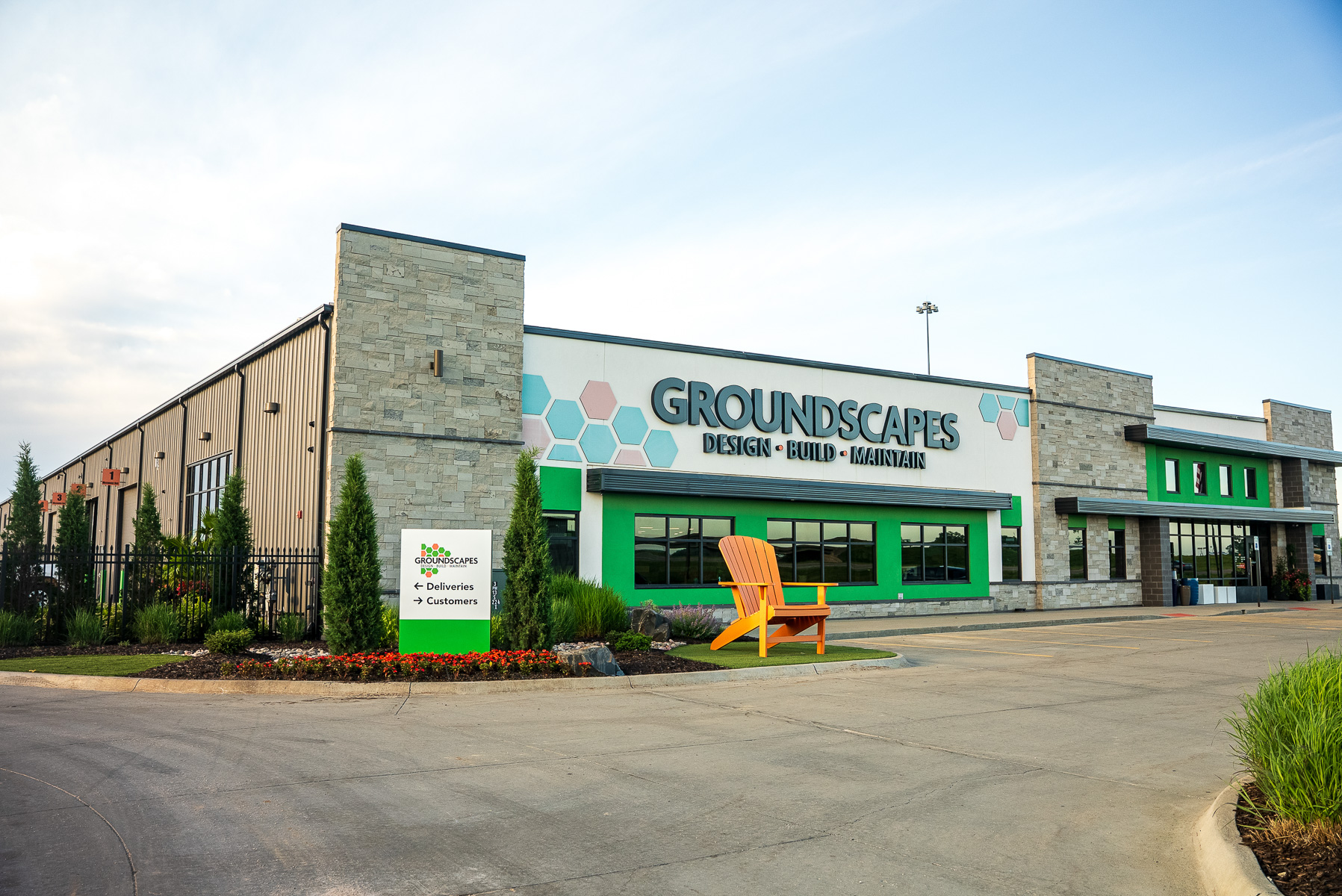 groundscapes office yard retail storefront big chair